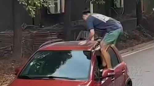 男演员开国产车撞人视频,男演员惊险瞬间引关注