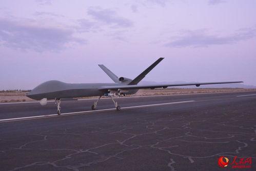 国产小型无人机打靶视频,展现我国无人机技术新突破